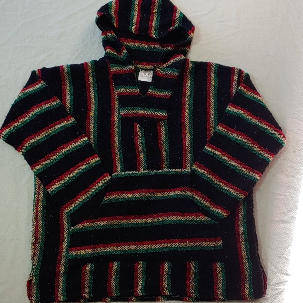 Cien Fuego's hoodie